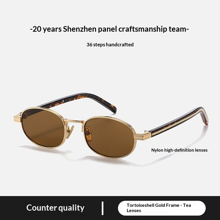 Fashionable Trendy Sunglasses With UV Protection