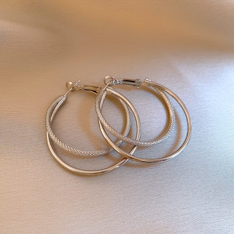 Luxury Niche Silver Round Earrings Sterling Silver Needle Daily All-Match Ear Studs