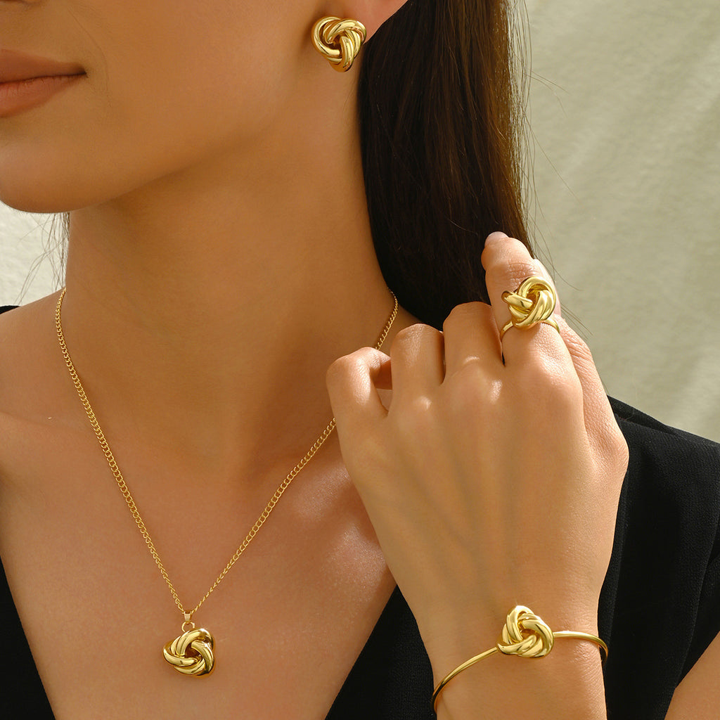 New Cross-border European American Women Jewelry Set, Unique Cross Multi-Layer Design Clavicle Necklace & Matching Ear Accessories, Versatile Daily Neck Ear Jewelry