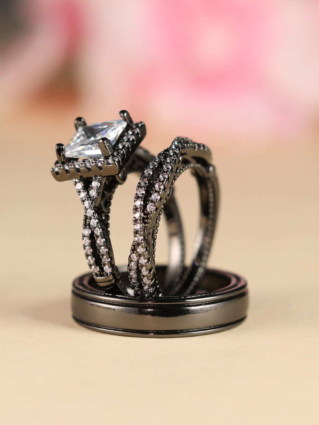 Green Hollow Rose Gold Three-Piece Diamond-Encrusted Zircon Ring Set