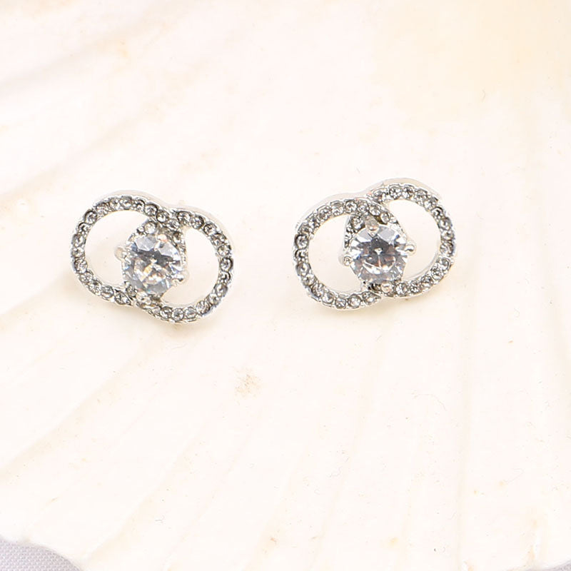 Women's Fashionable Casual Chanel-style Elegant Earrings