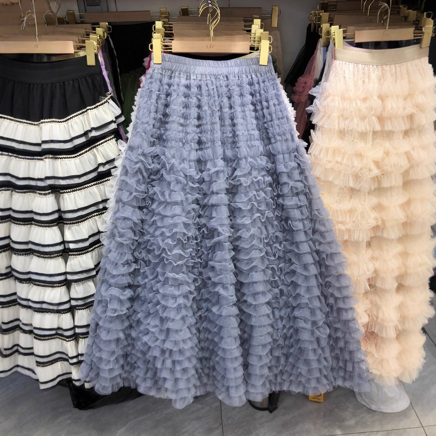 New Colorful Sweet Age-reducing Pleated Solid-color Mesh Midi Puff Skirt