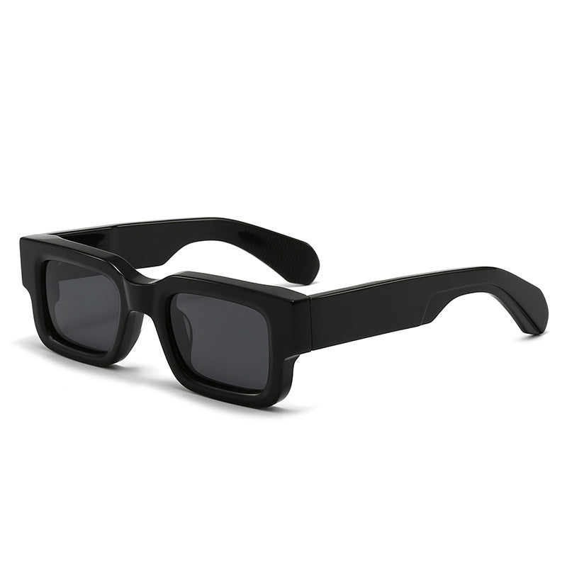 Mens And Womens Fashionable Sunglasses