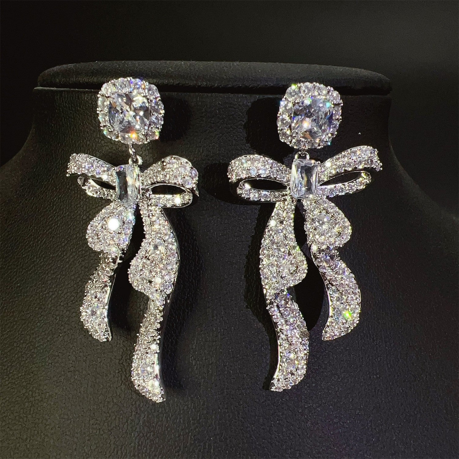 High-end Earrings Dramatic Style Niche And Chic
