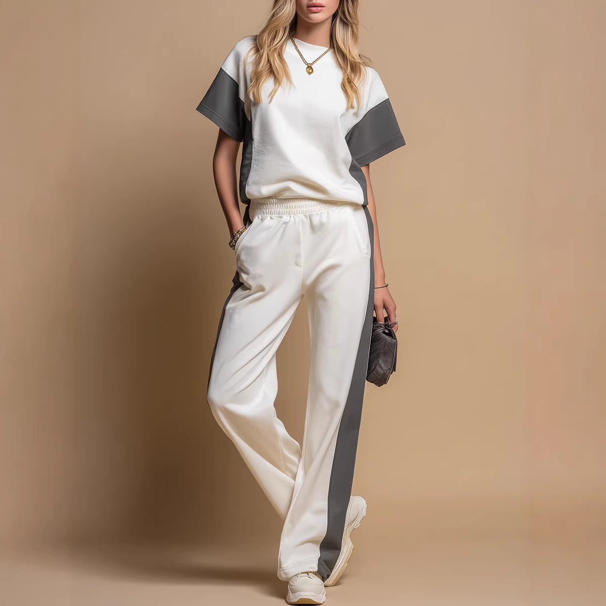 Stylish Minimalist And Relaxed Fit Womens Short Sleeve Set