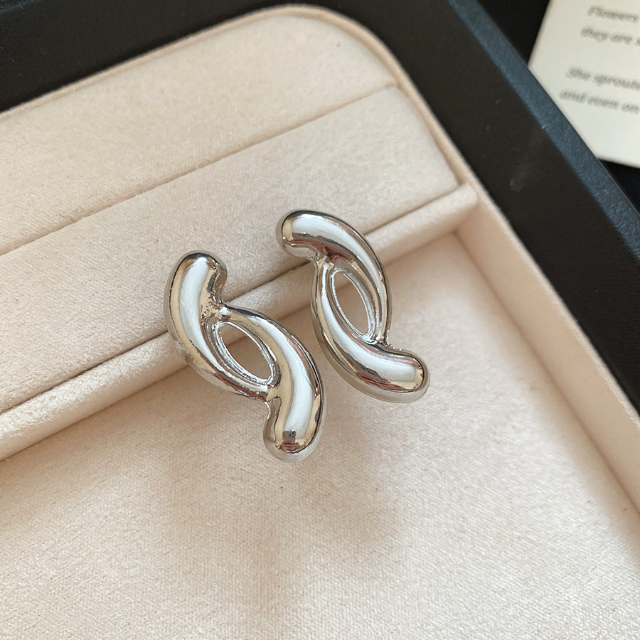 Women Cold Style Minimalist Silver Hoop Earrings Light Luxury All-Match Studs