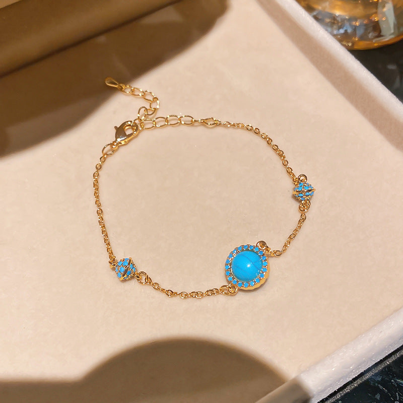 Minimalist Designer-style Niche Bracelet Delicate Womens Jewelry