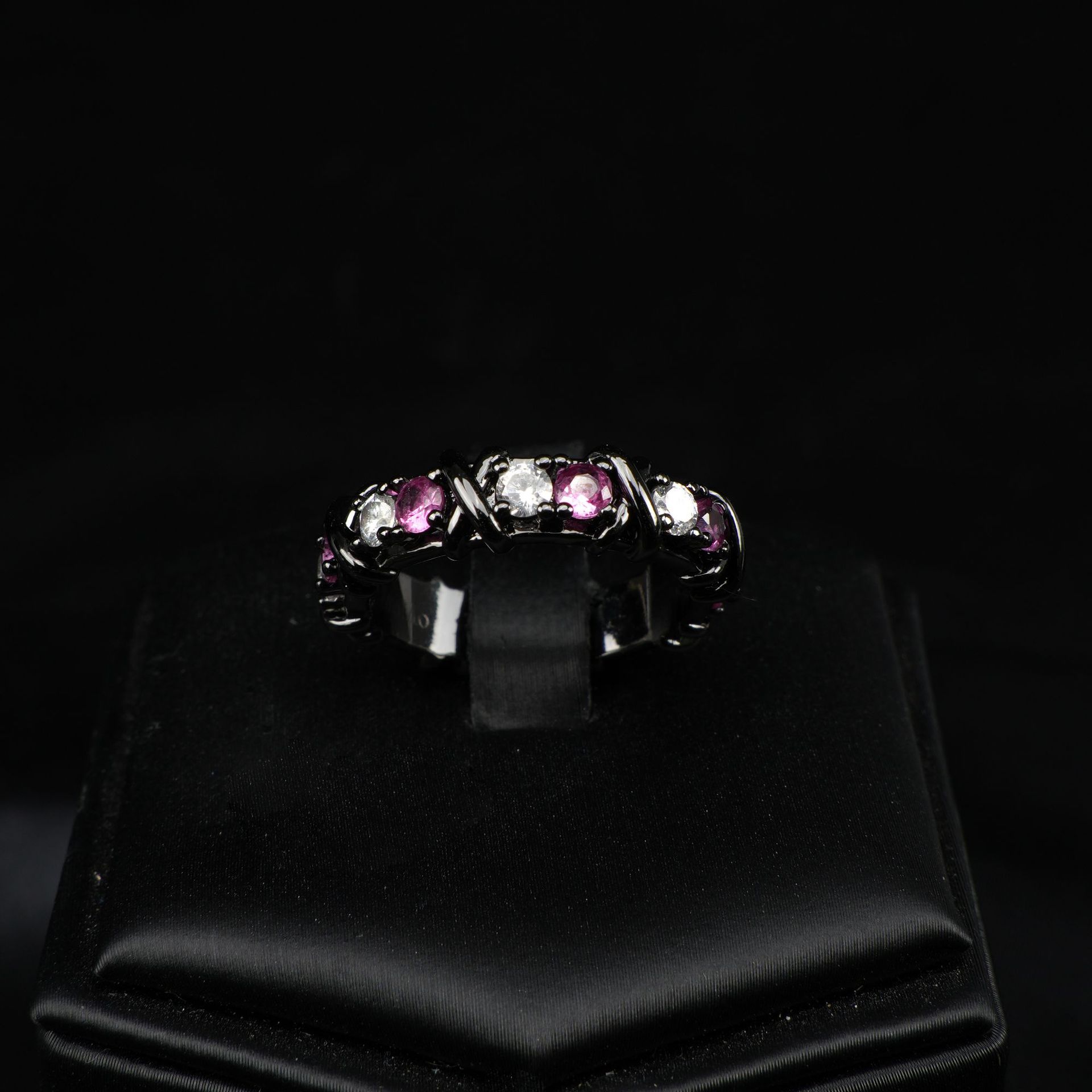 High Carbon Zircon Cross Row Ring For Women, Live Stream Bestseller Band, Real Gold Plated Copper Light Luxury Daily Versatile Jewelry
