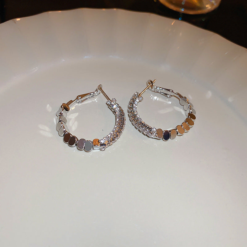 Niche Design Silver Circular Stud Earrings Light Luxury Cold Wind Versatile Earrings