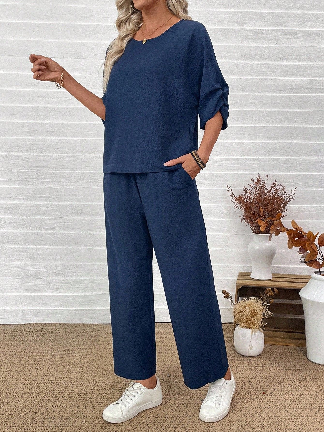 Crew-neck Top Wide-leg Pants Loose Fit