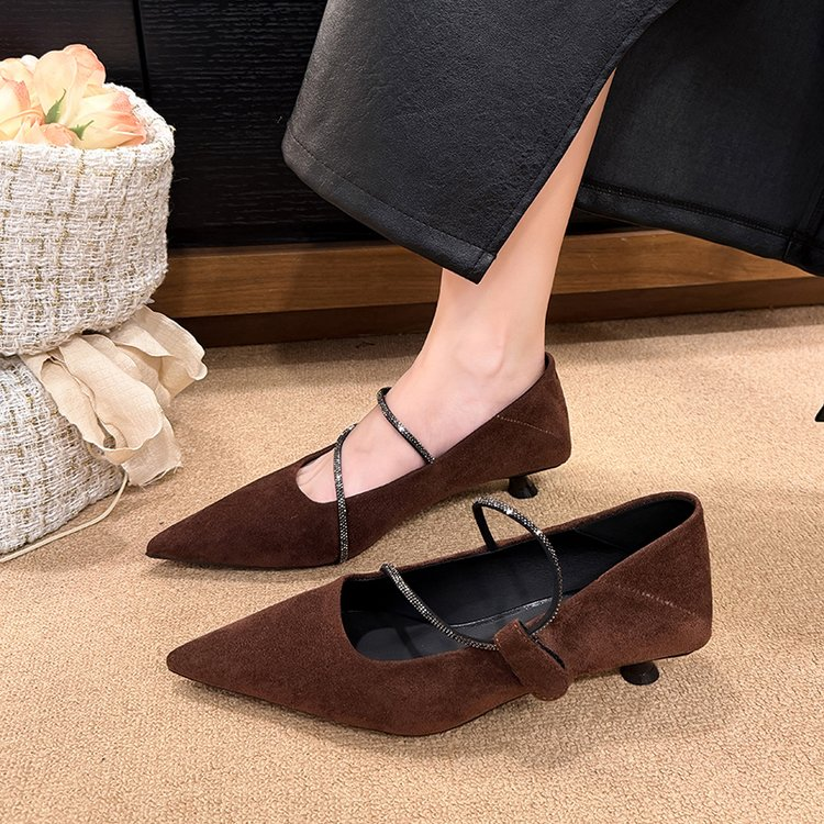 French Gentle Style Pointed Toe Kitten Heel Pumps With Rhinestone Strap