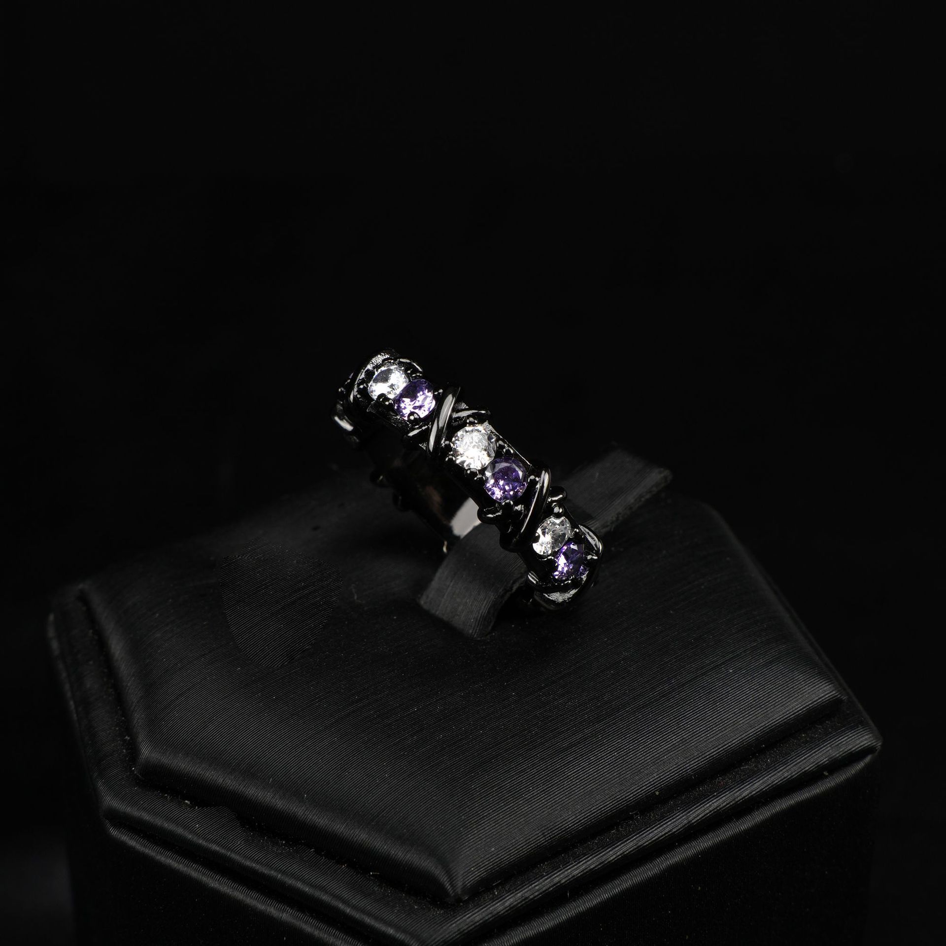 High Carbon Zircon Cross Row Ring For Women, Live Stream Bestseller Band, Real Gold Plated Copper Light Luxury Daily Versatile Jewelry